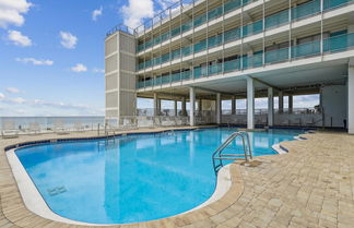 Photo 1 - Fontainebleau Terrace by Book That Condo