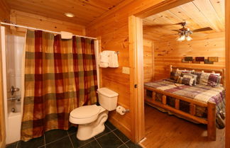 Foto 2 - Big Pine Lodge - Six Bedroom Cabin