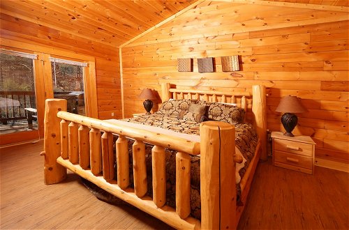 Foto 8 - Big Pine Lodge - Six Bedroom Cabin