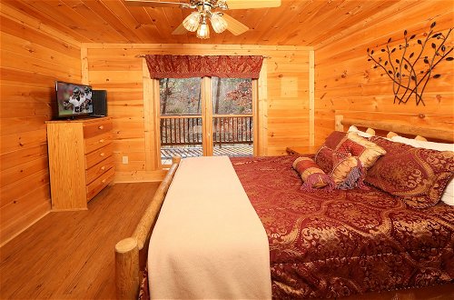 Foto 4 - Big Pine Lodge - Six Bedroom Cabin