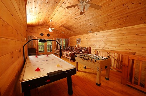 Photo 38 - Big Pine Lodge - Six Bedroom Cabin