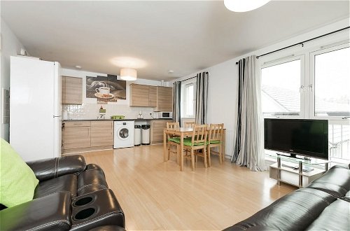 Foto 9 - Stylish 2 Bedroom Apartment Aberdeen City Centre