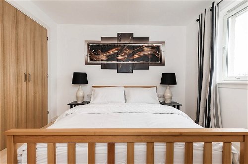 Foto 10 - Stylish 2 Bedroom Apartment Aberdeen City Centre