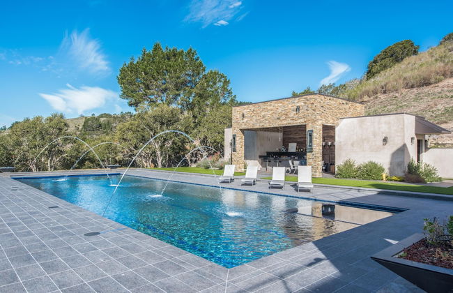 Lx1a: Luxury Contemporary Villa in The Middle of Nature - Photo 29