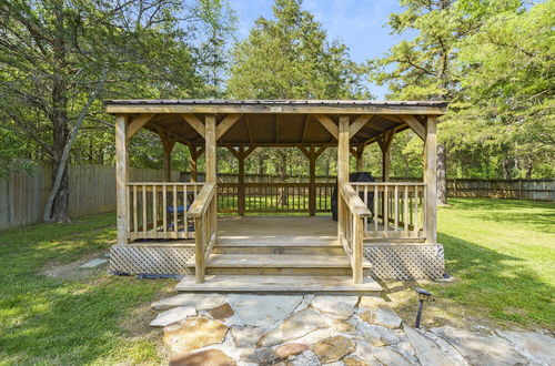 Photo 39 - The Cozy Cottage Getaway - Private Pool & Hot Tub