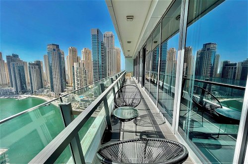 Foto 16 - Stunning 3B Spacious Marina View With Balcony