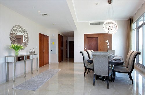 Photo 11 - Signature Holiday Homes - The Penthouse