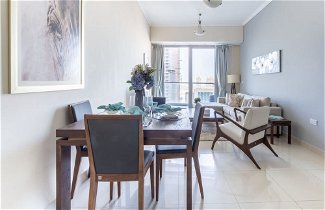 Photo 3 - Premium & Cozy 1BR Apartment in Dubai Marina