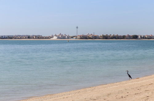 Photo 17 - Stylish 2BR Apartment by the Beach - The Palm Jumeirah
