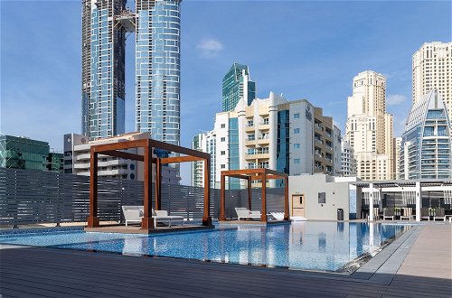 Foto 13 - Modern Arabian Themed 1BR Apartment in Dubai Marina