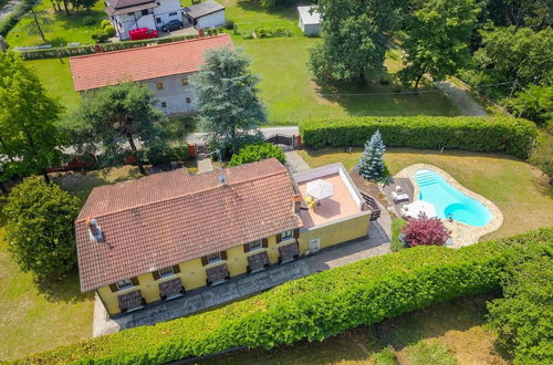 Photo 15 - Golf Villa Cascina Cordona 1671 With Pool