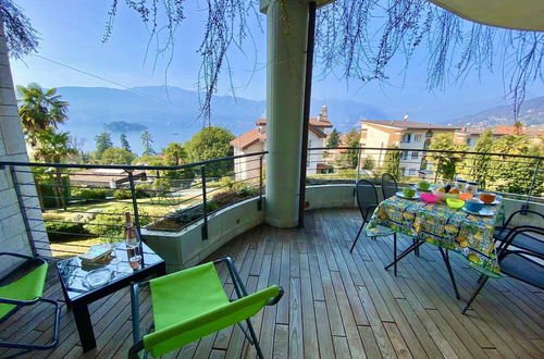 Foto 1 - Emma Apartment With Terrace Lake View in Verbania