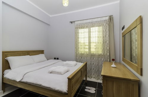 Photo 7 - Royal Beach Serviced Apartments