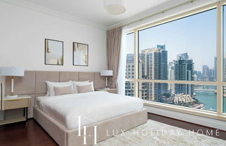 Photo 3 - LUX - Ultimate Marina View Deluxe Suite