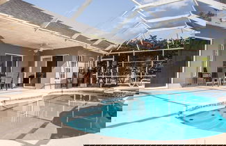Foto 1 - Wonderland at White Crane Hot tub & Lake Views