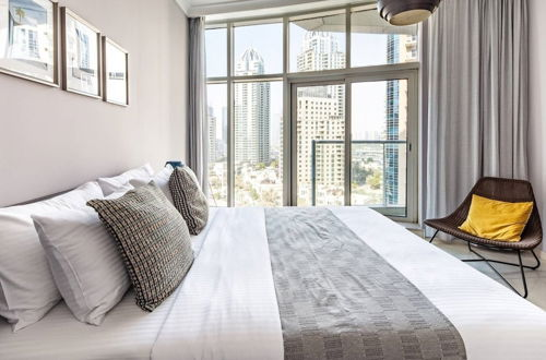 Photo 16 - Modern + Premium 2BR With Full Dubai Marina Views
