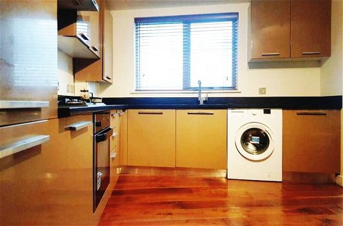 Foto 5 - Awesome 1-bed Apartment in London Near o2