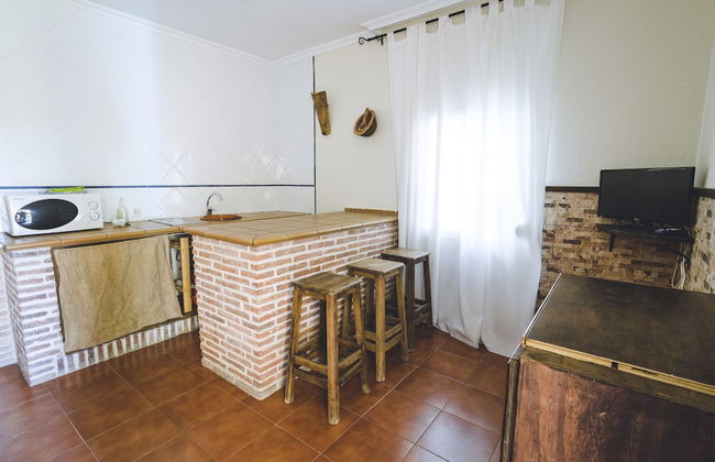El Rancho - Foto 18