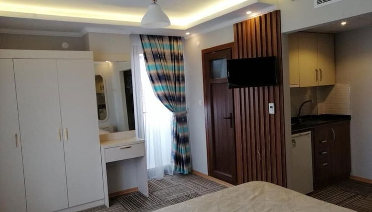 Photo 1 - Alya Suite Hotel