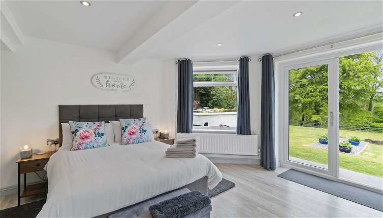 Foto 1 - Stunning, Contemporary 1 Bedroom En-suite Annexe