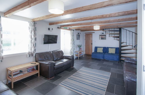 Photo 15 - Bunk House - 4 Bedroom - Llangenith