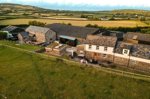 Photo 23 - Bunk House - 4 Bedroom - Llangenith