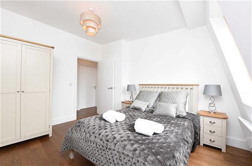 Foto 2 - Modern & Spacious 2 Bed Apartment at Clapham Junction