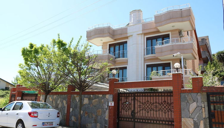 Photo 1 - Asfar Villa