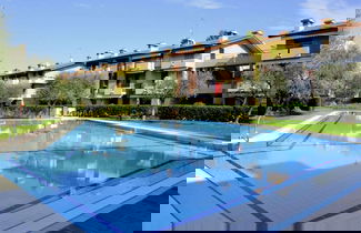 Foto 1 - Tasteful Holiday Home in Sirmione With Pool