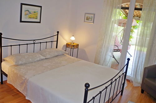 Photo 2 - Comfortable Apartment in Valbandon With Terrace