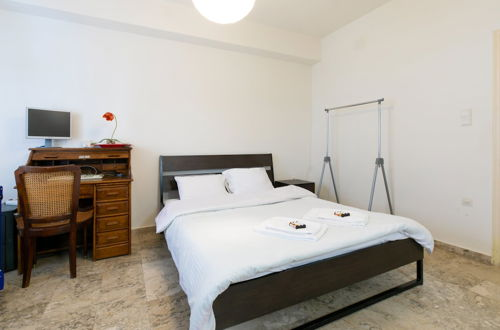 Foto 4 - Cozy Apartment in the Heart of Athens