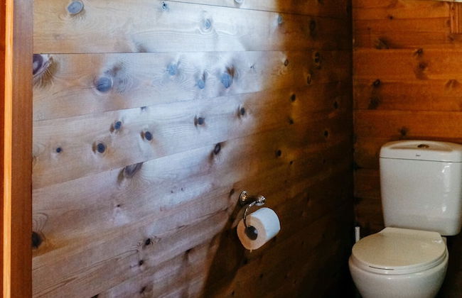 Beautiful Village Bungalow - Photo 21