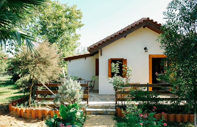 Beautiful Village Bungalow - Photo 44