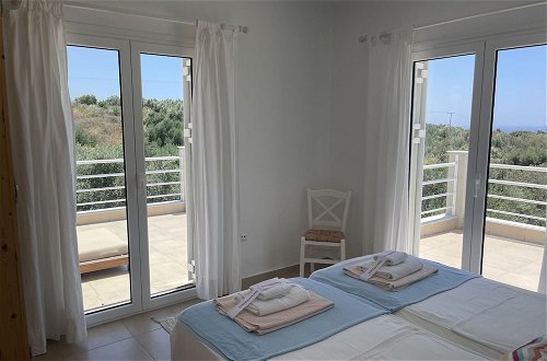 Photo 4 - Luxurious Villa in Kamaria Peloponnese