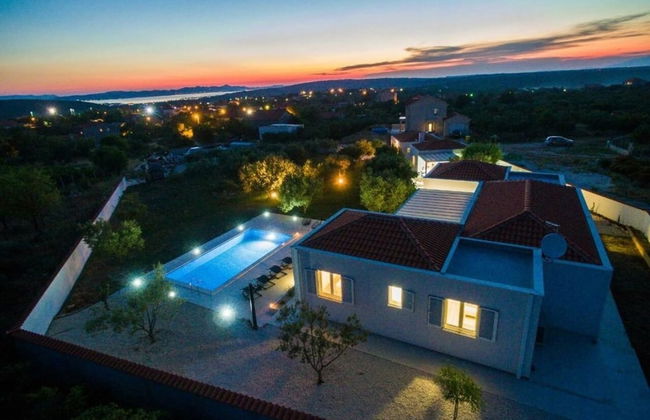 Villa in Debeljak With Pool Near the Sea - Foto 29