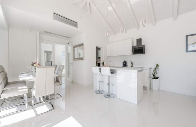 Villa in Debeljak With Pool Near the Sea - Foto 7