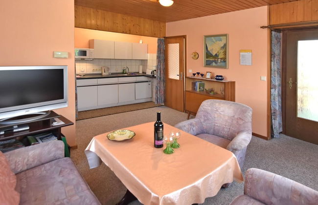 Cozy Holiday Home in Großbreitenbach near Schwarza Valley - Foto 9