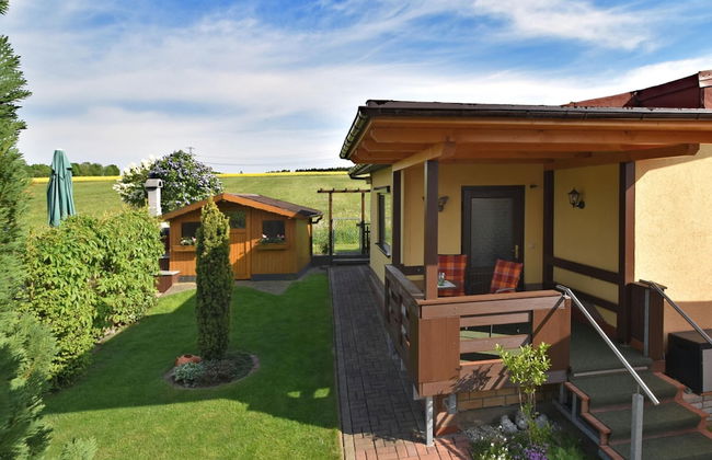 Cozy Holiday Home in Großbreitenbach near Schwarza Valley - Foto 11