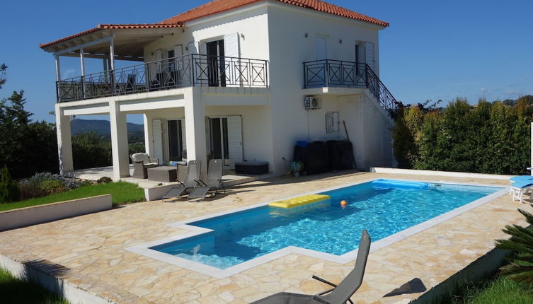 Foto 1 - Elegant Villa in Evangelismos with Pool & Garden near Sea Beach