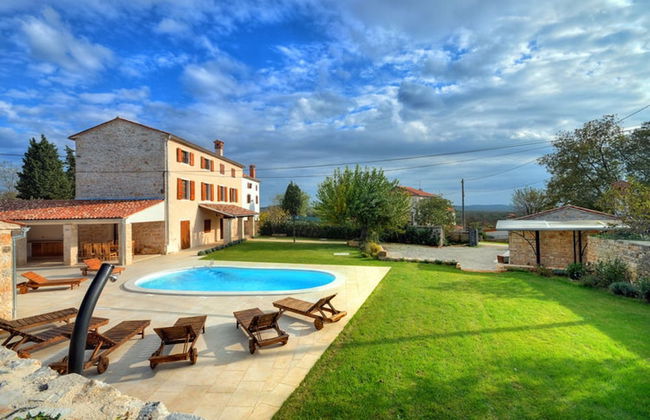 Holiday Home in Golas With Private Pool - Foto 31