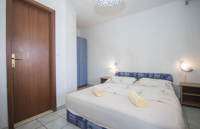 Apartments and Rooms Nikol - Foto 4