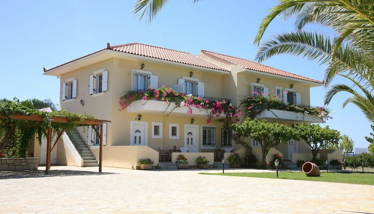 Foto 1 - Villa Carina