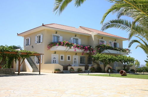 Photo 1 - Villa Carina