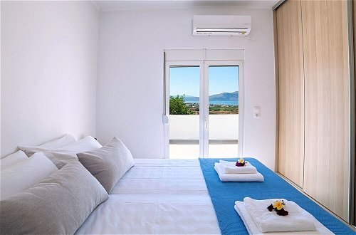 Photo 2 - New Beautiful Villa With Private Pool at Coastal Area Just Outside Rethymno, NW