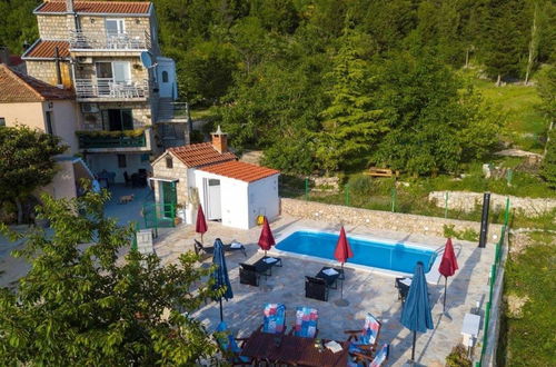 Photo 35 - Gorgeous Villa in Tučepi with Private Swimming Pool