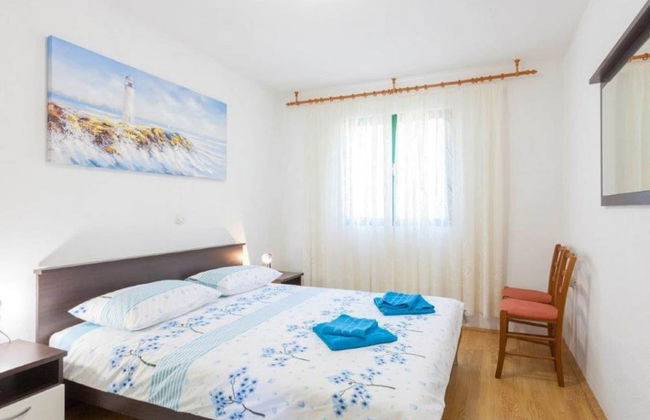 Gorgeous Villa in Tučepi with Private Swimming Pool - Foto 4
