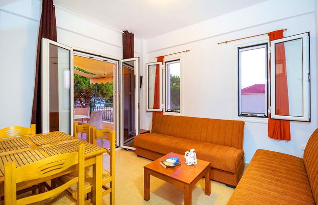 Romanos Beach Villas - Foto 2