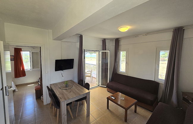 Romanos Beach Villas - Foto 14