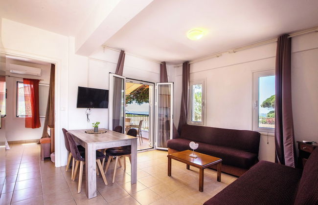Romanos Beach Villas - Foto 52
