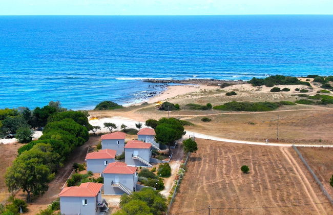 Romanos Beach Villas - Foto 13